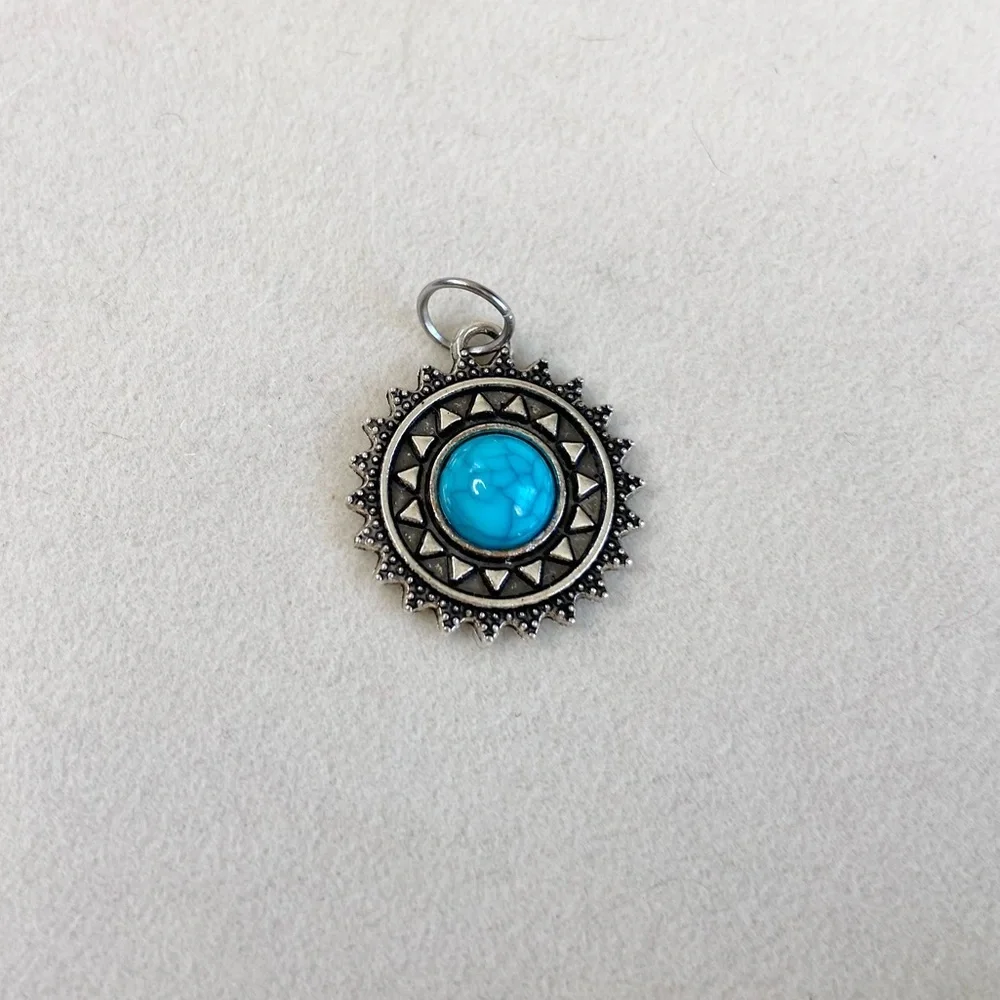 Vintage Turquoise Medallion Charm – Silver Tone Round Pendant